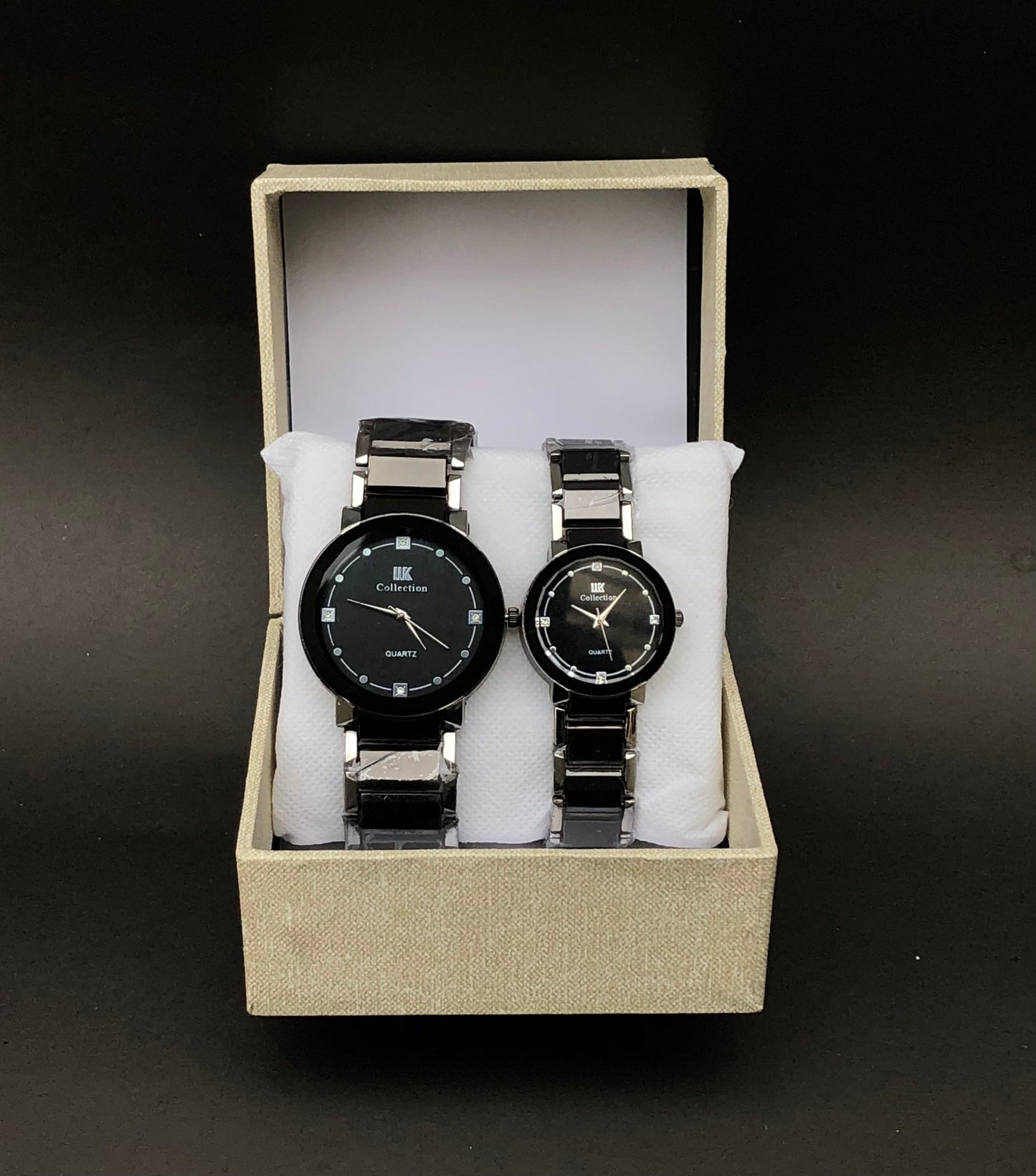 Classic Black Couple Watch Set